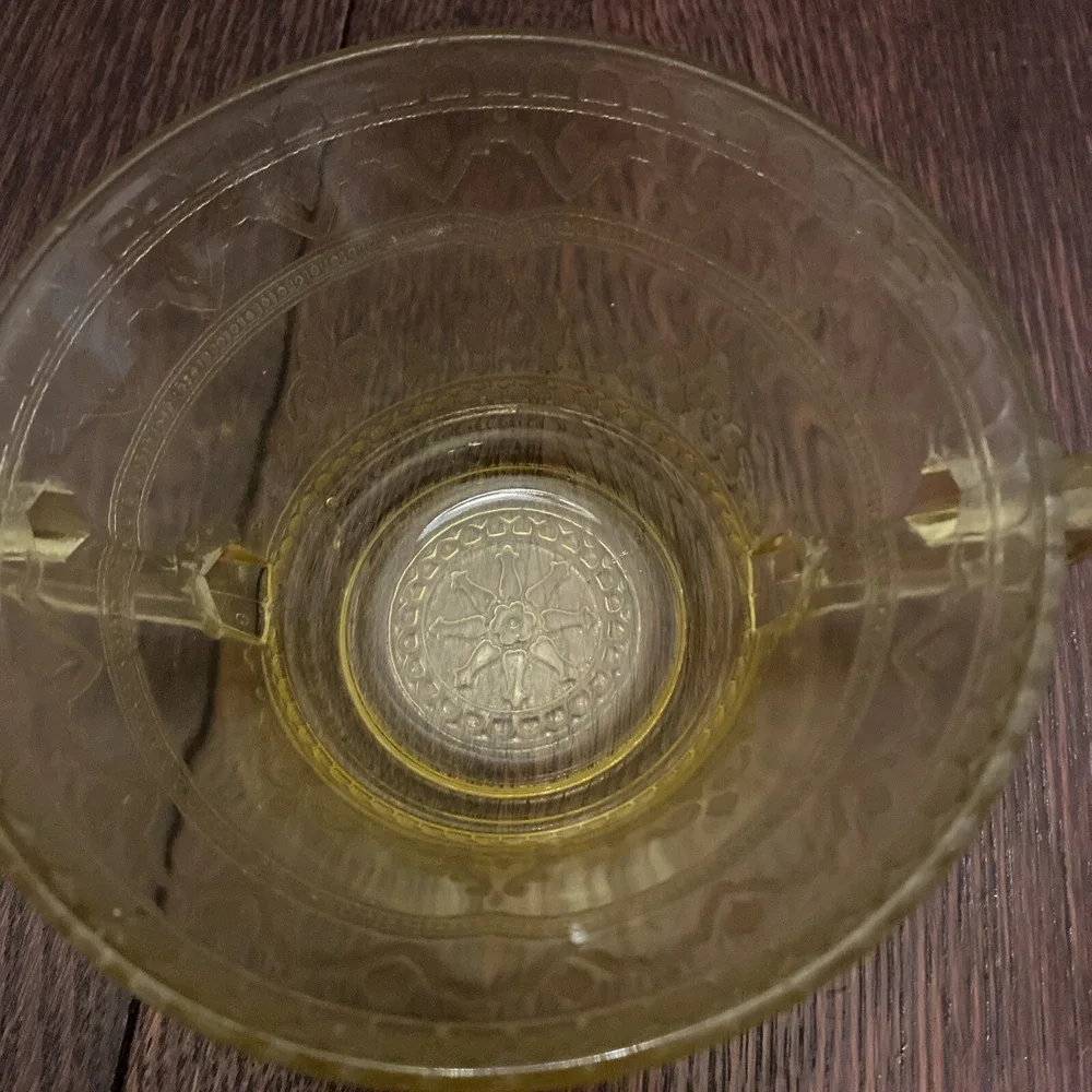 Federal Glass Company Patrician Spoke Yellow Depression Glass‎ Cream Soup Bowl